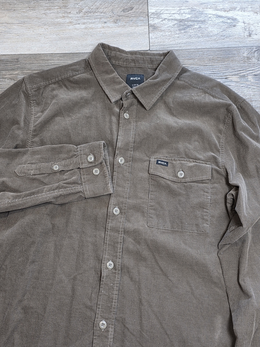 RVCA Men's Le Fleur Corduroy Long Sleeve Button-down Slim Fit Shirt Sz Lg *READ